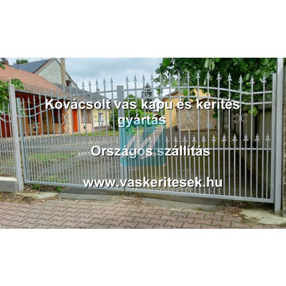 Ola22 kétszárnyú nagykapu, festett